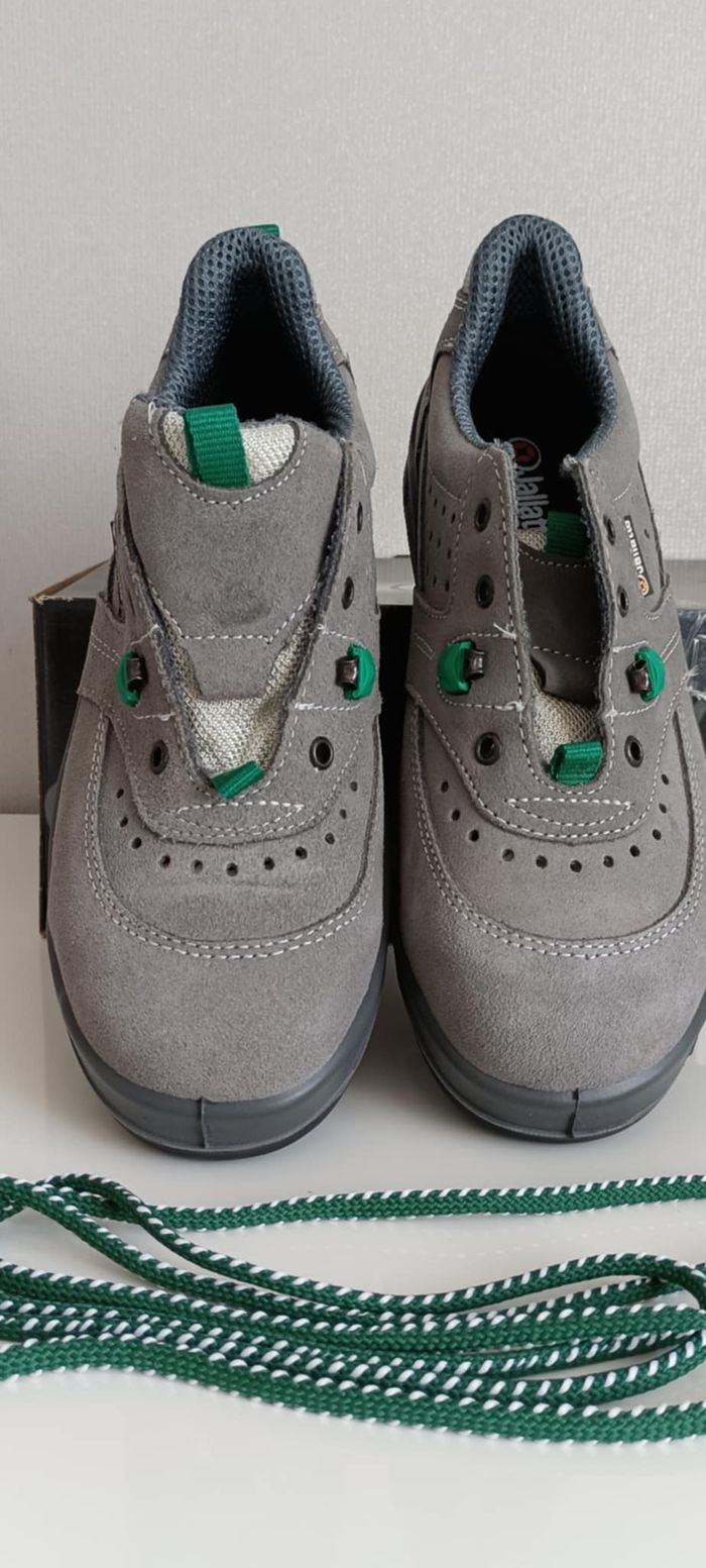 Chaussures de Sécurité de la marque JALLATTE "Modèle JALCRICKET SAS S1P HRO SRC" Pointure 41 - photo numéro 10