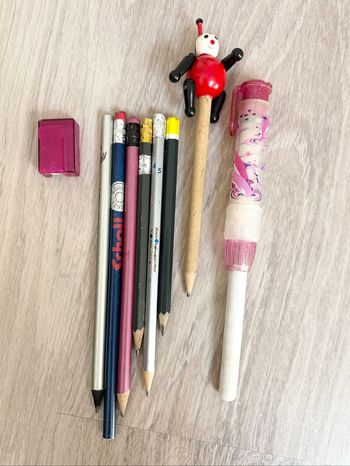 Lot crayons papier