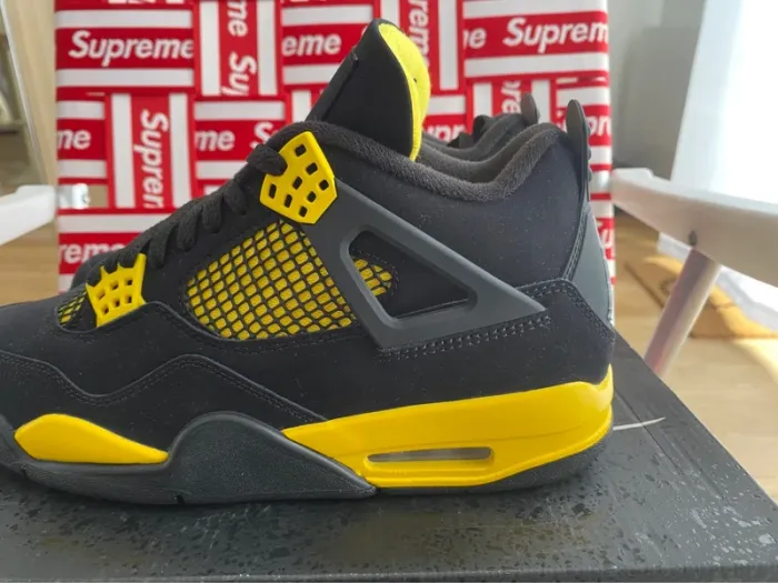Jordan 4 retro thunder yellow - photo numéro 4