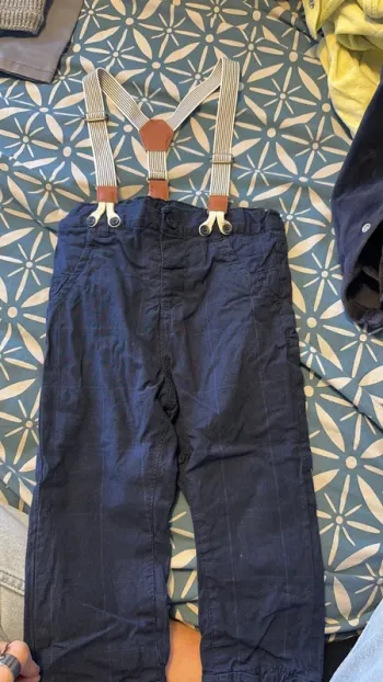 Pantalon  avec bretelles