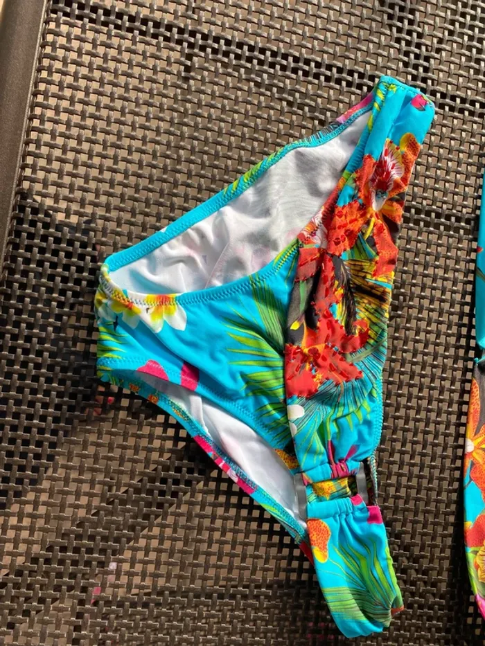 Superbe bikinî original M ou 38 - photo numéro 3
