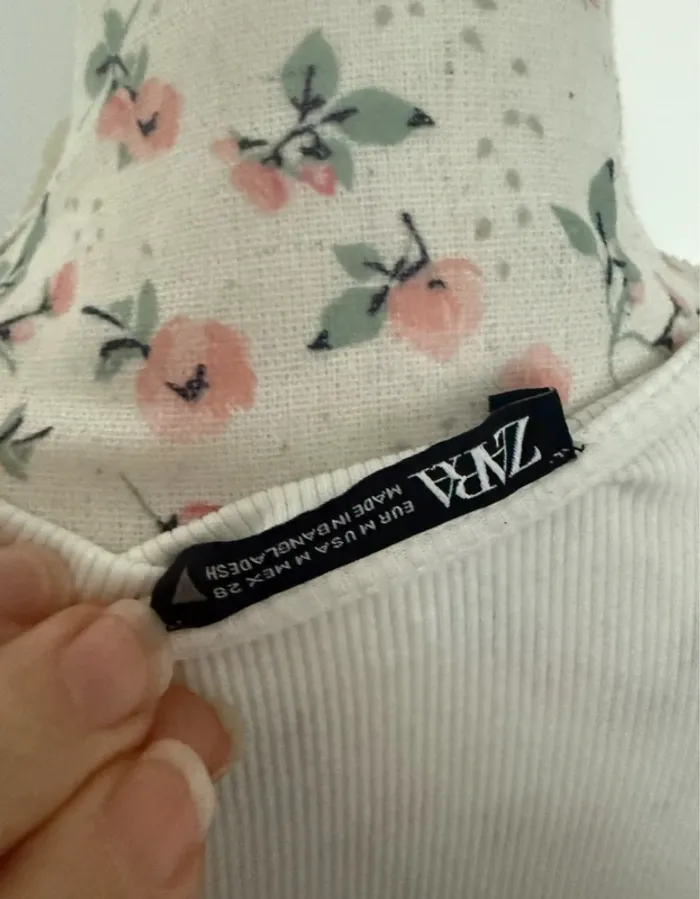 Top court blanc Zara taille M ou 38 - photo numéro 6
