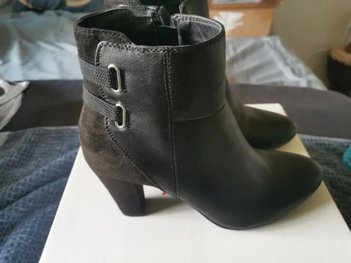 Bottines Taille 39 - photo numéro 5