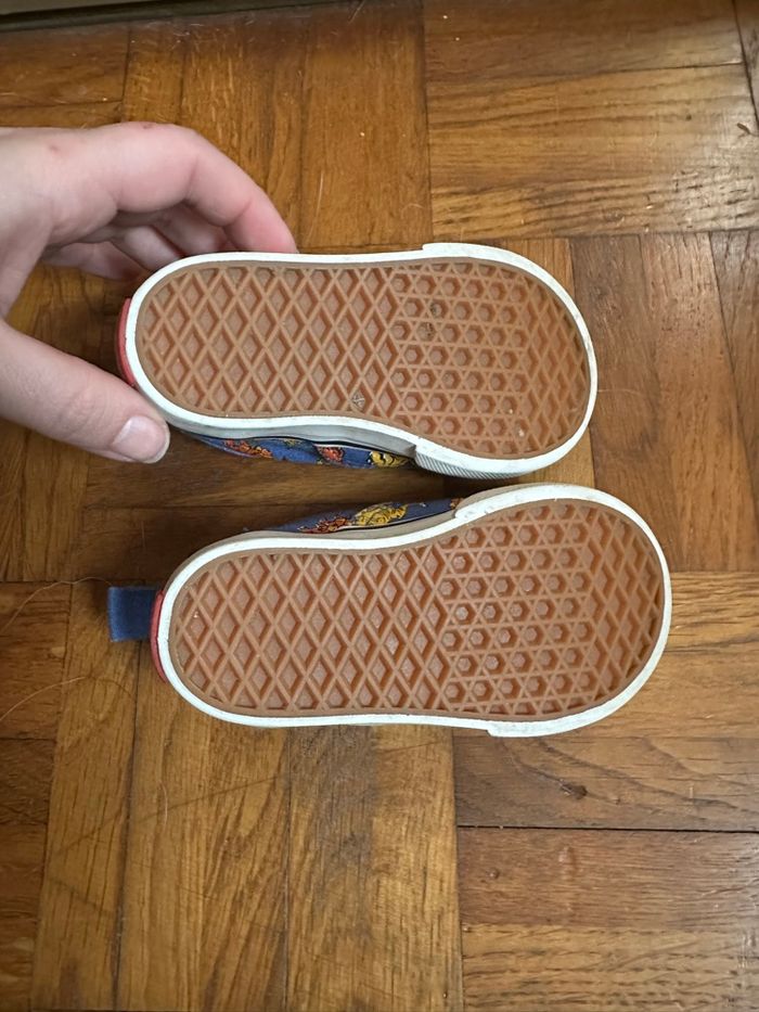 Chaussures van’s dinos - photo numéro 2