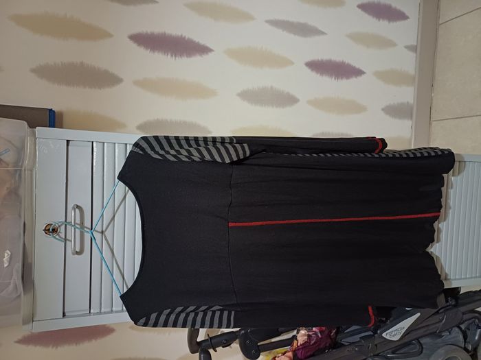 robe bouffante en bas à manches longues Taille XL - photo numéro 2