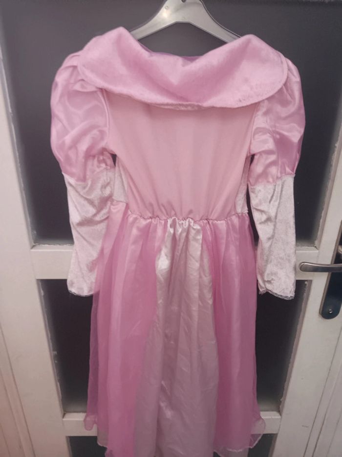 Robe de princesse 5/7 ans - photo numéro 4