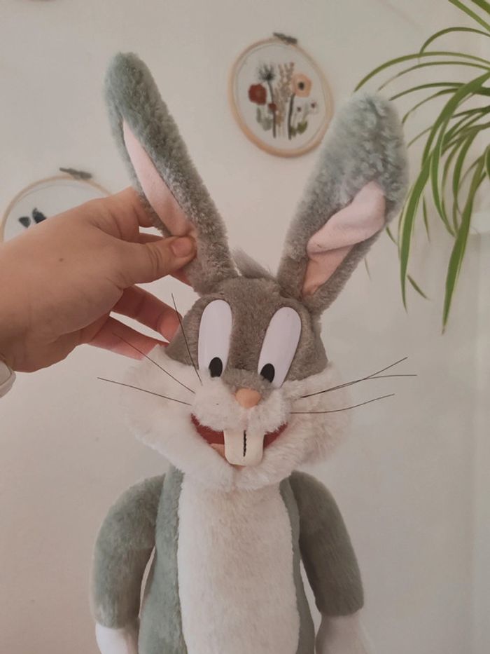 Peluche bugs bunny - lapin des Looney tunes - photo numéro 2