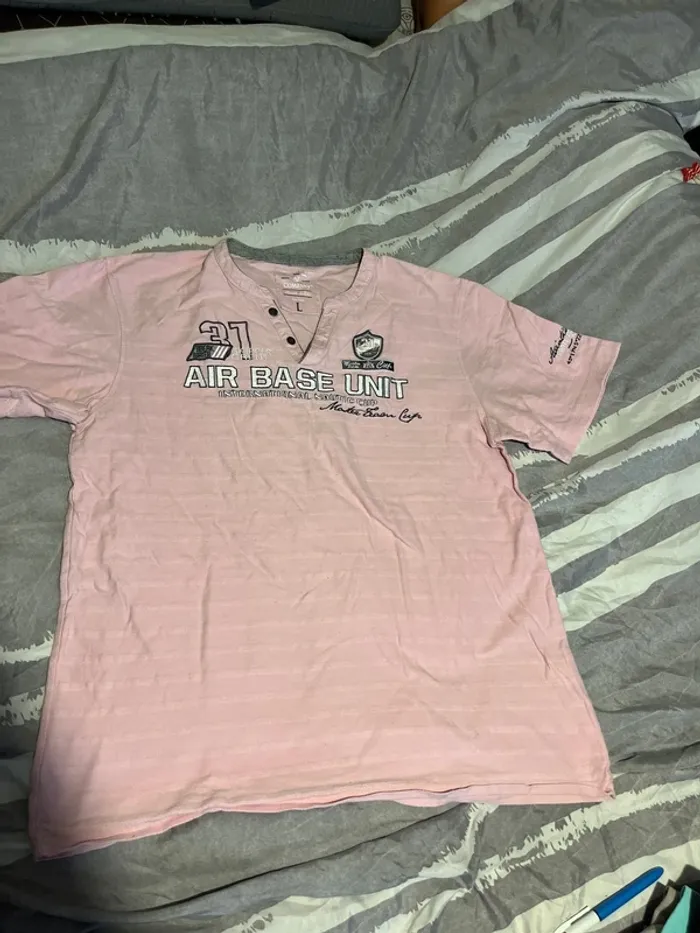 Tee-shirts