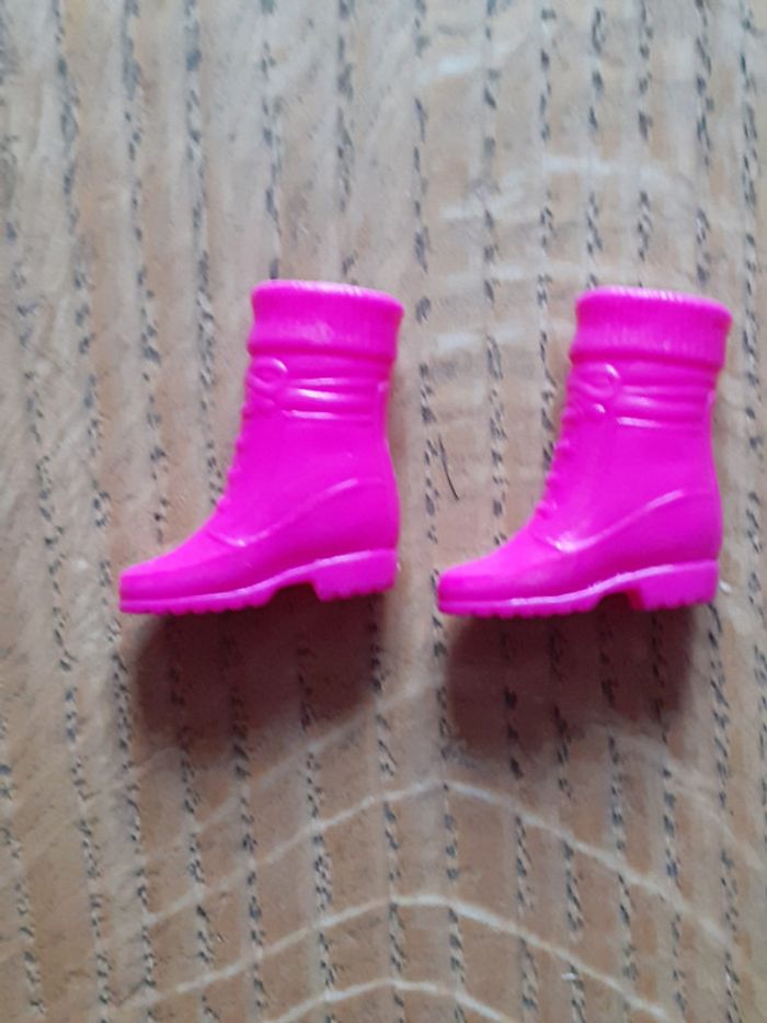 🎀 Paire de bottes rose Barbie poupée mannequin
