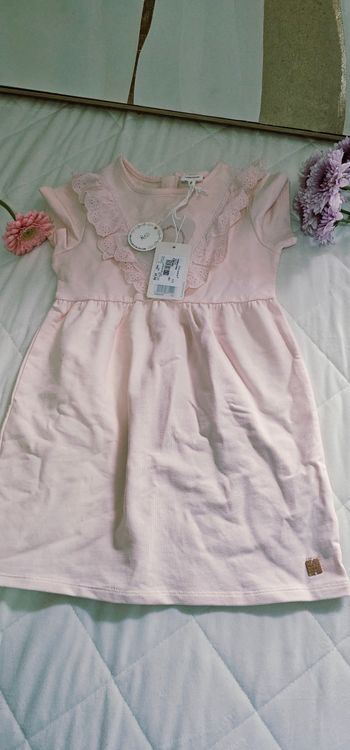 Robe fille carrément beau