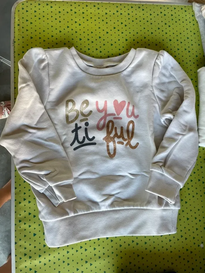 Lot vêtements fille 4A - photo numéro 9