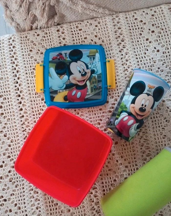 Lot boîte a goûter + verre + gourde - photo numéro 3