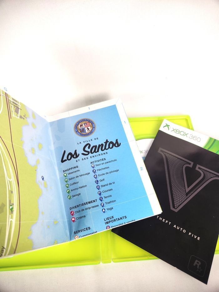 Jeu XBox 360 Grand Theft Auto V (GTA 5) - Version Française PAL - Avec Poster - photo numéro 5