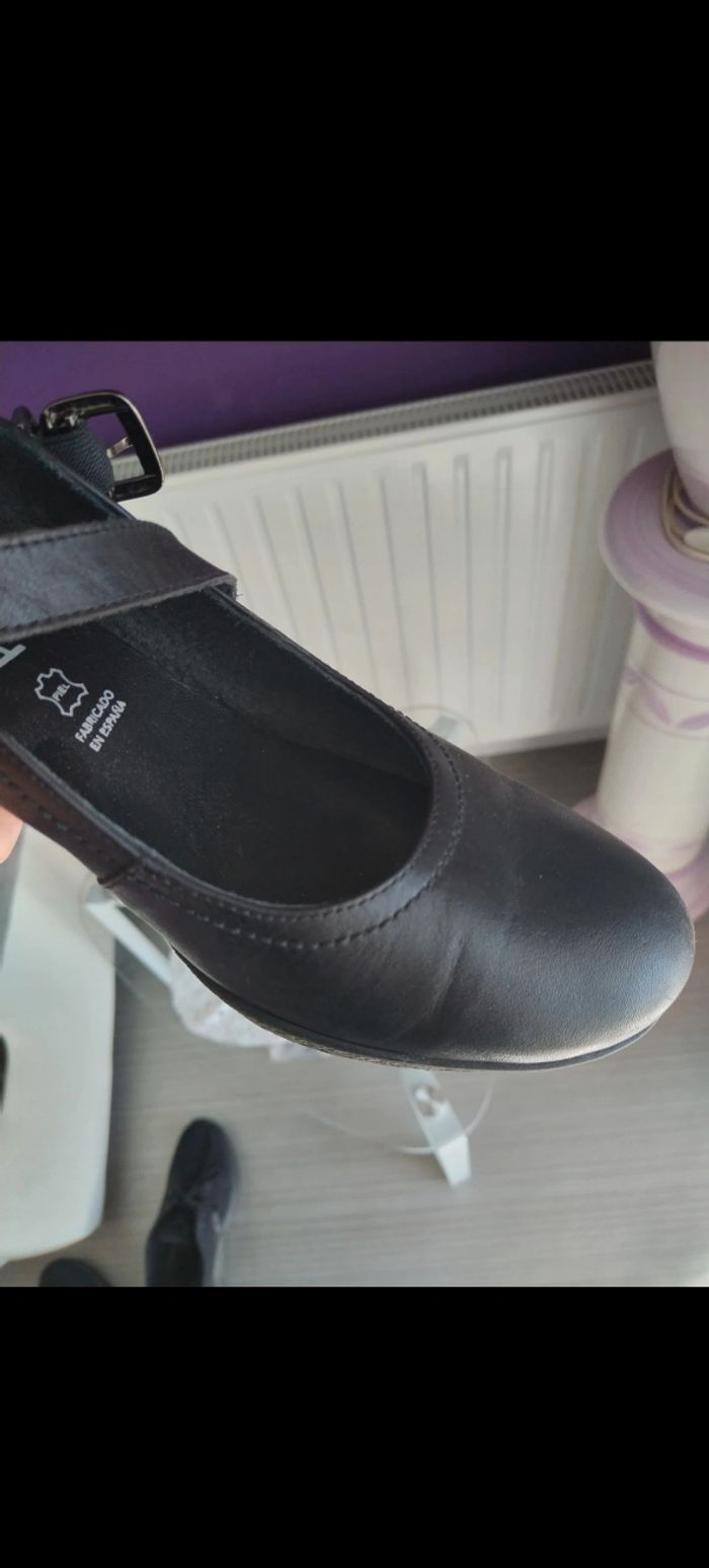 Chaussures a talons - photo numéro 5
