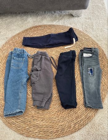 Lots pantalons 12 mois 