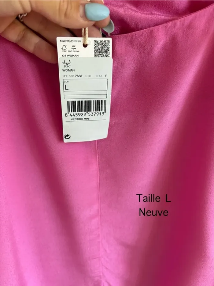 Robe fendue sur le côté Mango - photo numéro 4
