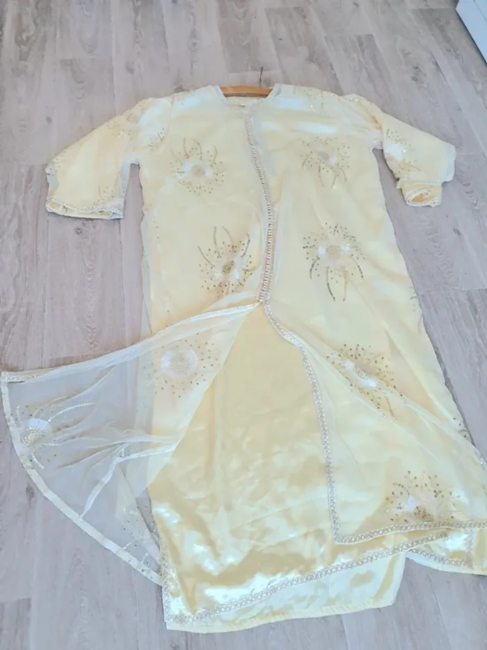 Caftan 2 pièces jaune - photo numéro 3