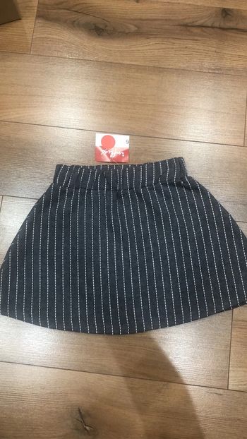 Jupe fille 6 ans 🌺 influx neuf avec étiquette