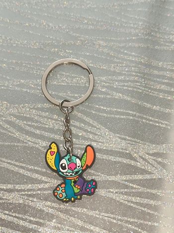 Porte clef multicolore -PopArt -Stitch