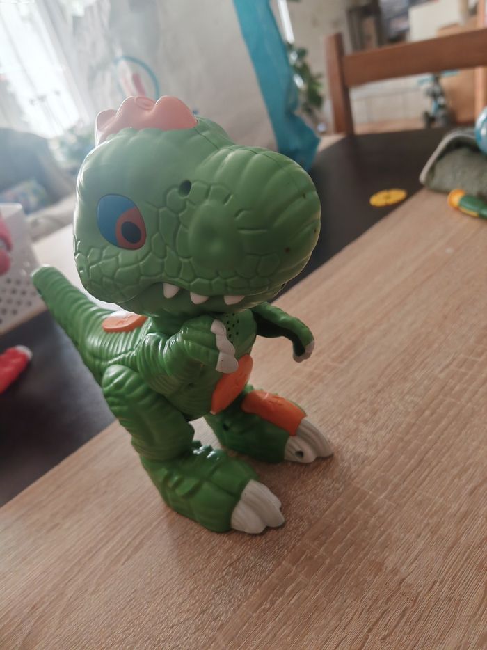 Petit dino - photo numéro 2