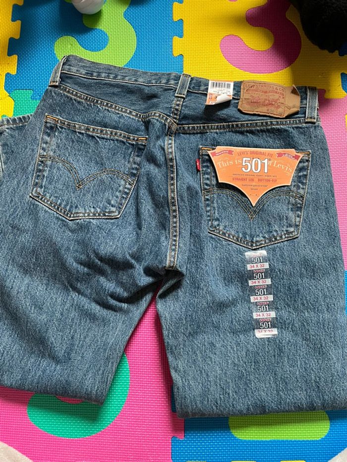 Jean Lévis homme original 501 - photo numéro 5