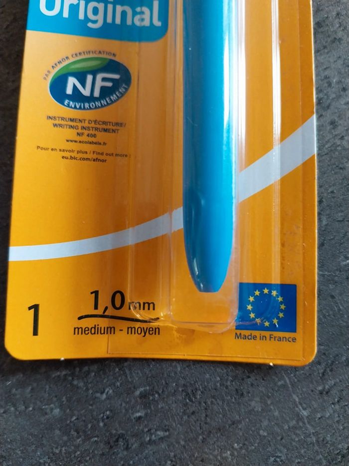 Stylo 4 couleurs - photo numéro 2