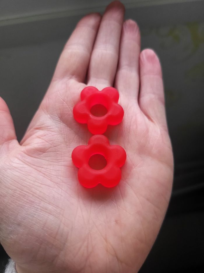 Pampilles fleurs rouges mates - photo numéro 2