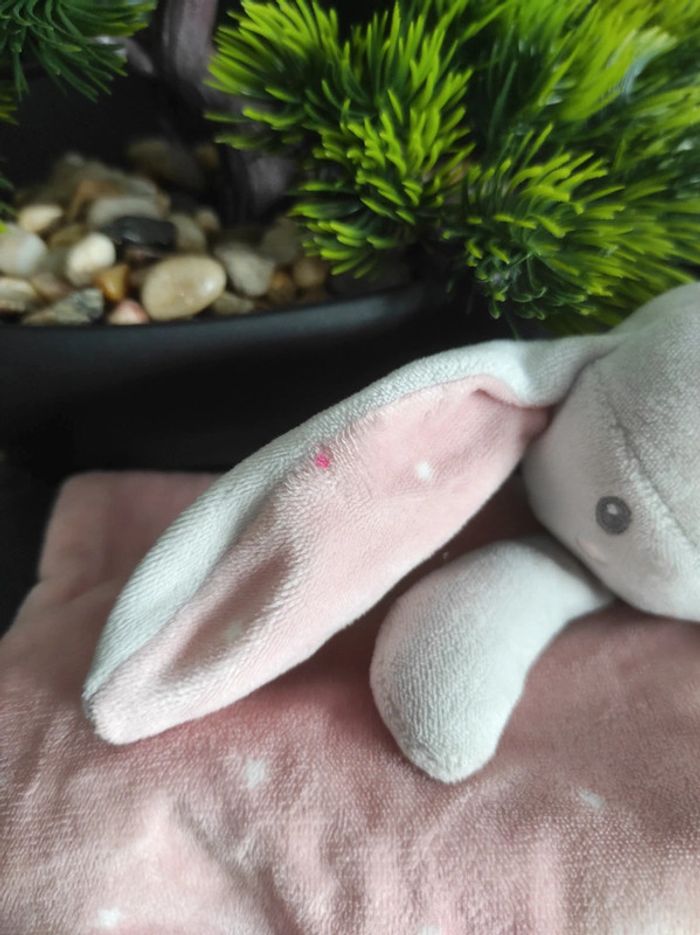 Lapin Rose Gris Étoiles Simba Toys Kiabi doudou plat mouchoir  #geektradedoudou - photo numéro 3