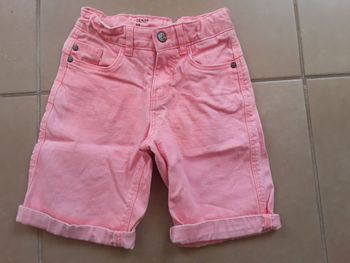 Bermuda rose fluo fille 5-6 ans TEX NEUF