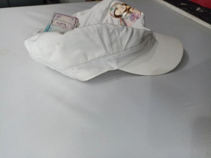 Casquette violetta - photo numéro 2