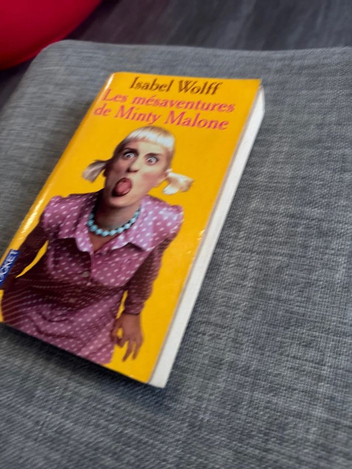Livre les mésaventures de minty Malone - isabel Wolff - photo numéro 3