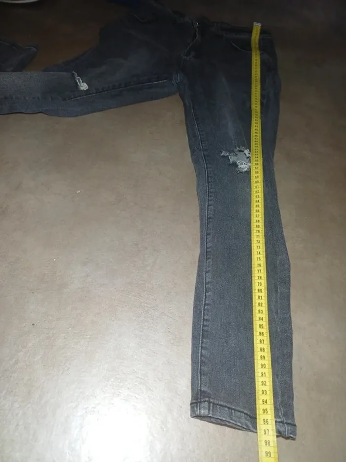 Jeans troués Shein - photo numéro 8
