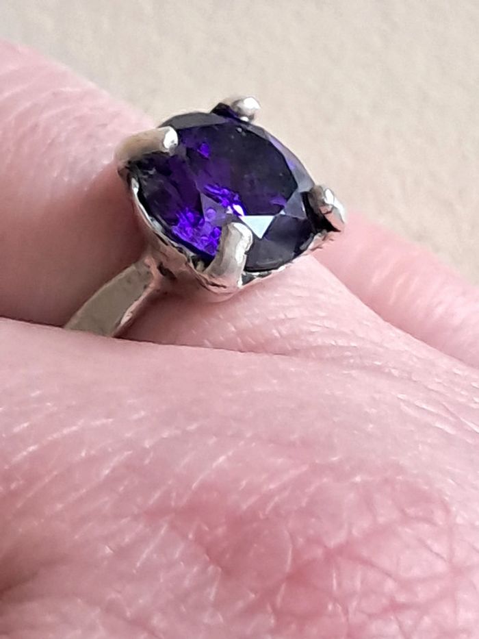 Bague argent solitaire pierre violette - photo numéro 2