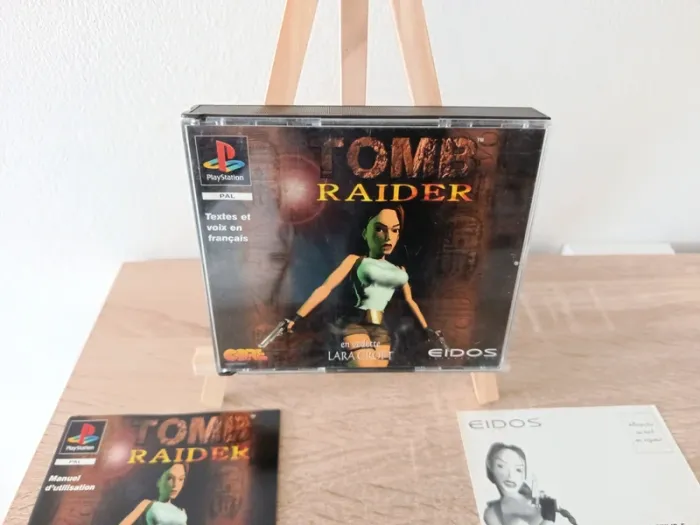 Tomb Raider PS1 excellent état - photo numéro 2