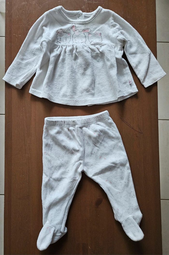 Lot pyjamas 6 mois - photo numéro 6