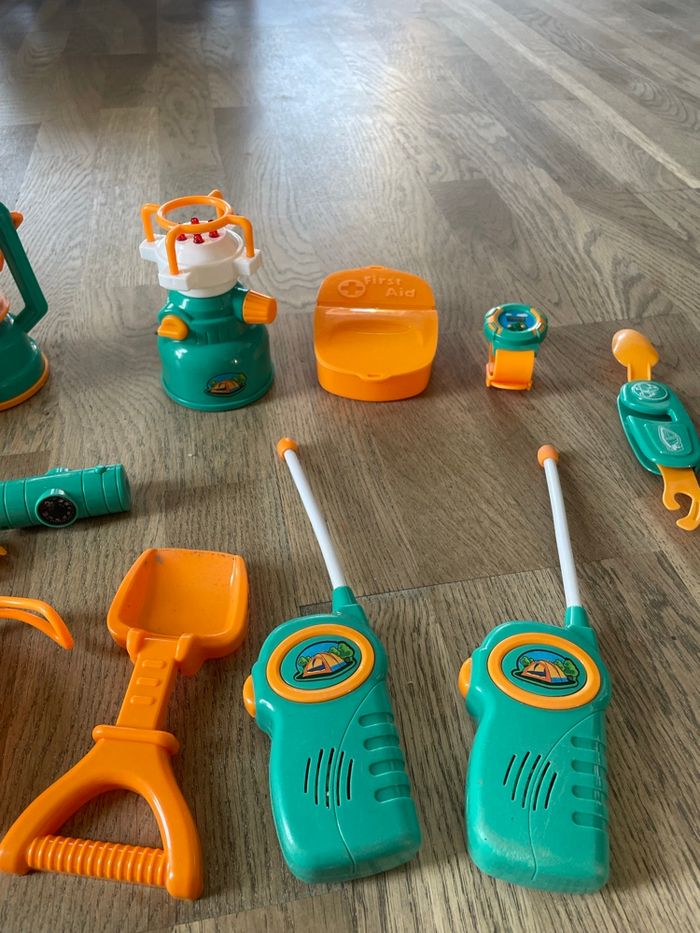 Jeu imitation camping très bon état - photo numéro 3