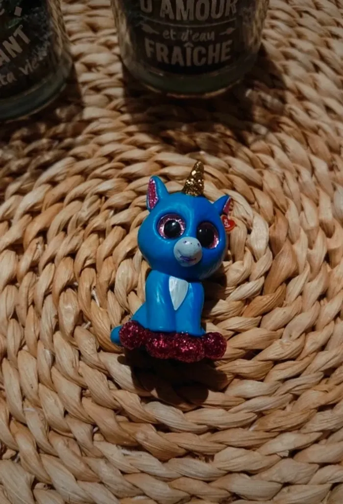 Figurine licorne bleu "Ty mini"