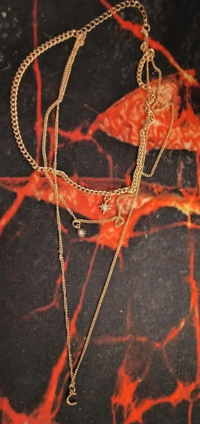 raz le cou collier doré