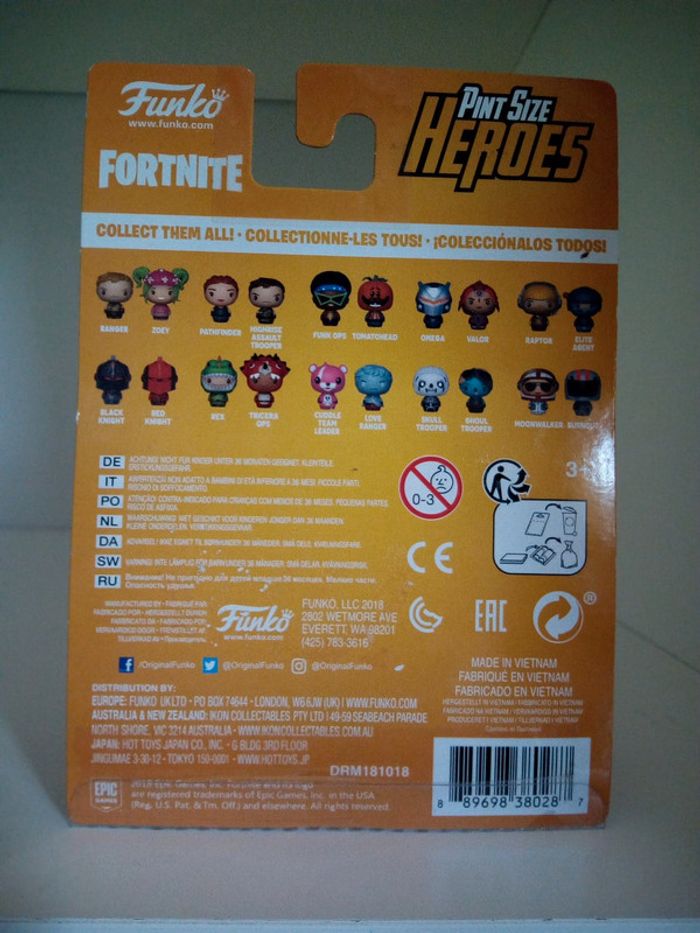 Fornite Black knight et red knight - photo numéro 2