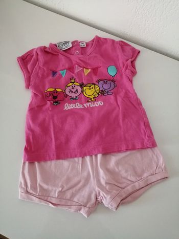 Ensemble short et T shirt 6 mois
