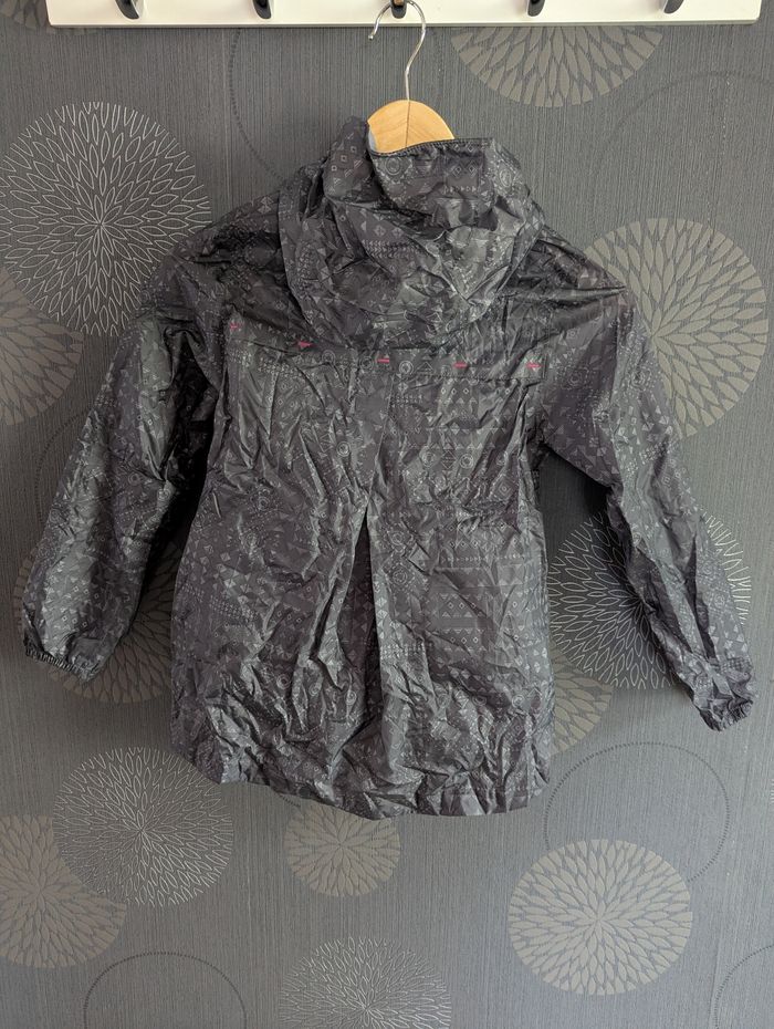 Coupe vent Quechua taille 7/8 ans - photo numéro 3
