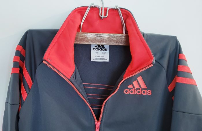Adidas Original Sweat de Sport pour Garçon Taille 7 ans - photo numéro 2