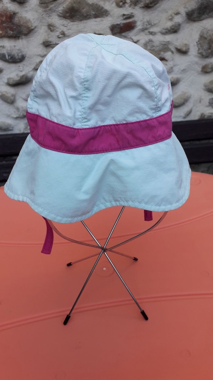 Bob Décathlon anti-UV, taille 6-12 mois