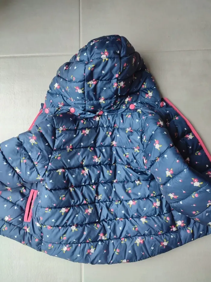 Manteau du pareil au même - photo numéro 4