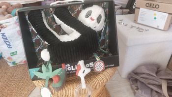 Peluche d'activité panda