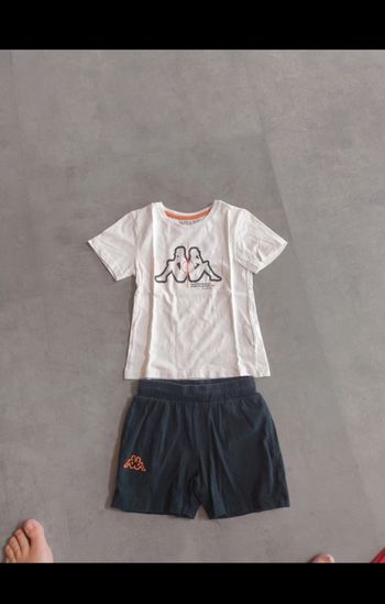 Ensemble short et tee-shirt 6 ans Kappa, parfait état 