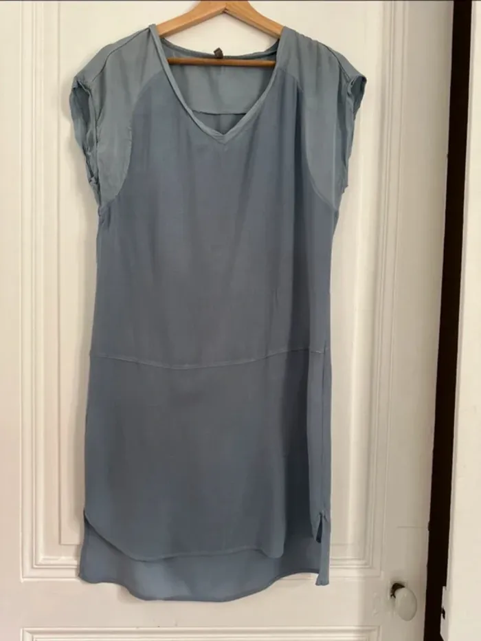 Belle robe bi-matiere