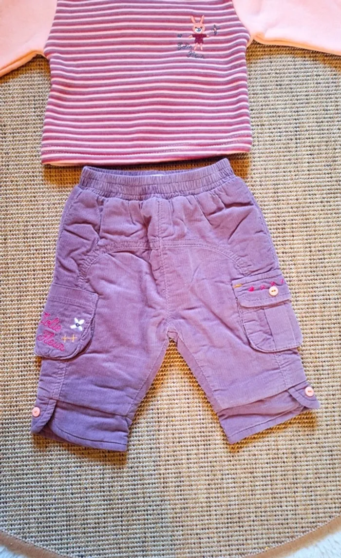 Ensemble fille en 3 mois neuf - photo numéro 2