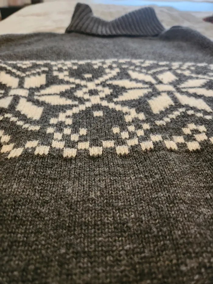 Pull col roulé - photo numéro 3