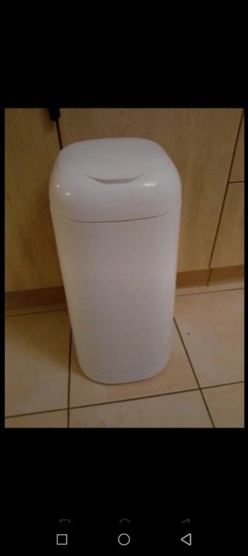 Grande poubelle couche
